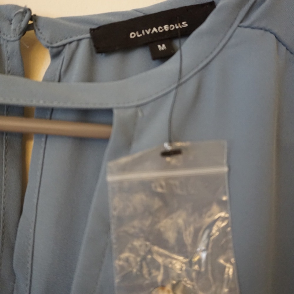 Blue Top - Picture 5 of 7